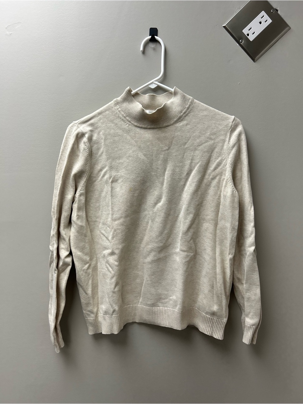 Northern Reflections Women’s Beige 100% Cotton Turtleneck Sweater